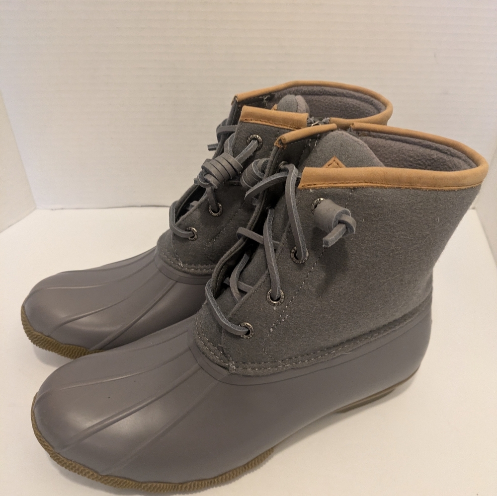 NWOB Sperry Saltwater Duck/Rain/Winter Waterproof Boots Grey Sz. 7.5